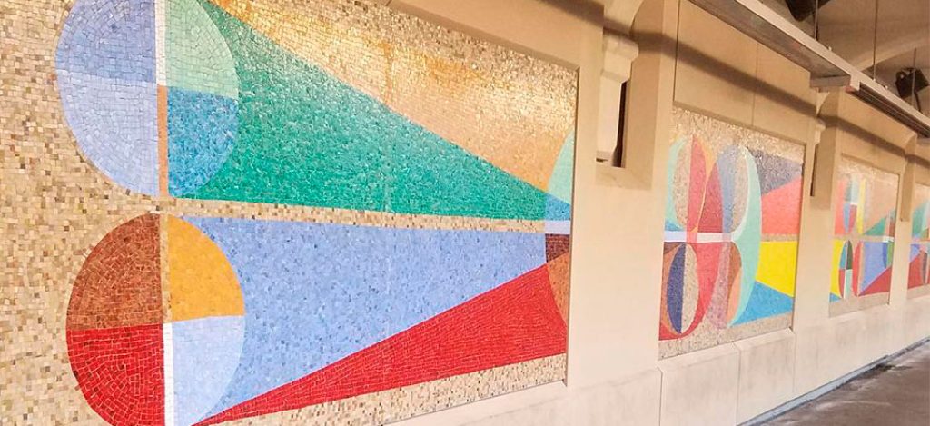 Eaom Ore-Giron - Bay Parkway Station. Eaom Ore-Giron - Bay Parkway Station.